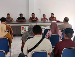 Babinsa 2 Kelurahan Cinta Raja Menghadiri Pra Musrenbang di Aula  Kelurahan Cinta Raja