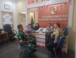 Babinsa dan Bhabinkamtibmas Aktif Komsos Bersama Perangkat Kelurahan Menjadikan Hubungan Kerja Semakin Harmonis